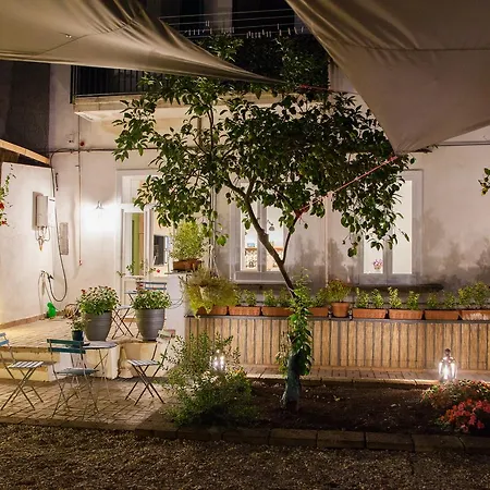 Borgo Vergini Garden