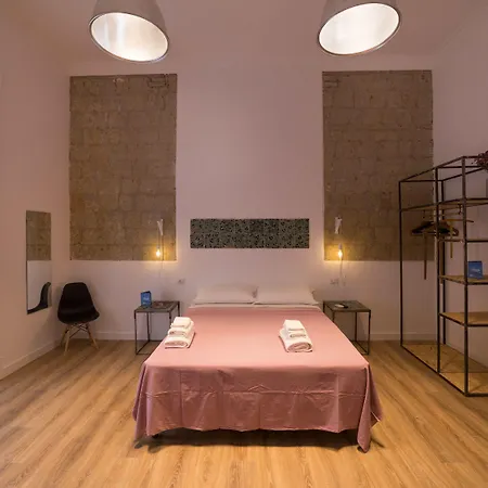 Bed & Breakfast Borgo Vergini Garden Napoli