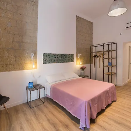 Borgo Vergini Garden 4* Napoli