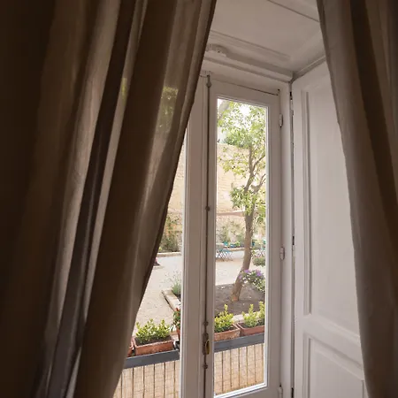 Borgo Vergini Garden Bed & Breakfast