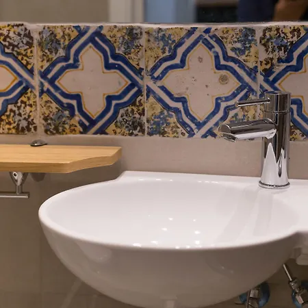 Borgo Vergini Garden 4* Napoli