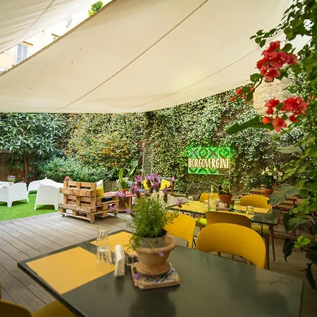 ベッド・アンド・ブレックファスト Borgo Vergini Garden