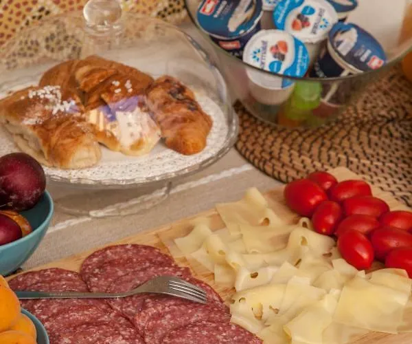 Borgo Vergini Garden Naples