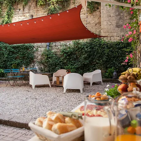 Borgo Vergini Garden Nocleg ze śniadaniem 4*