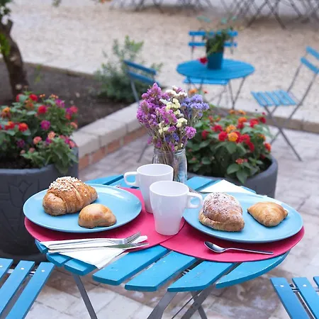 Bed & Breakfast Borgo Vergini Garden Napels