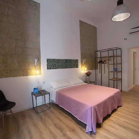 Borgo Vergini Garden Neapol