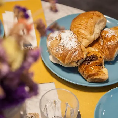 Bed & Breakfast Borgo Vergini Garden