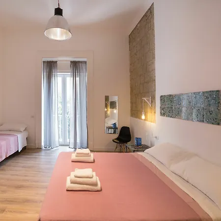 Bed & Breakfast Borgo Vergini Garden Napels